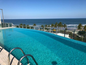 Vista maravilhosa na Riviera